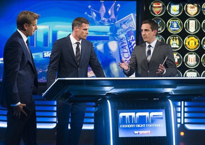 Sốc: Sky Sports “treo mồm” cựu danh thủ Jamie Carragher - Ảnh 2.