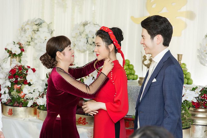 Mai Hồ công khai loạt khoảnh khắc ngọt ngào với chồng sắp cưới trong lễ đính hôn - Ảnh 3.