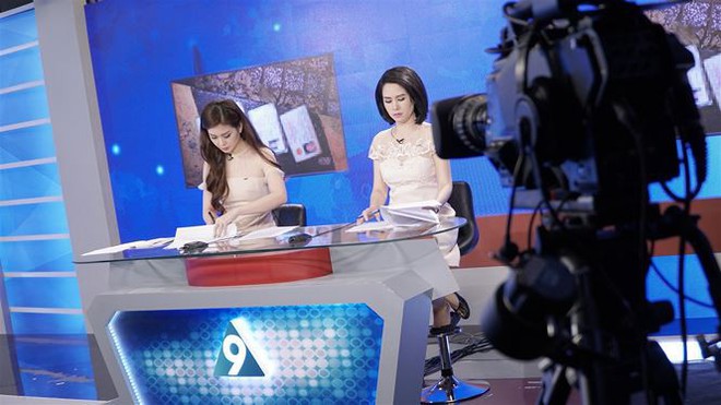 BTV Thúy Hằng rời bản tin Thời sự 19h VTV giờ thế nào? - Ảnh 3.