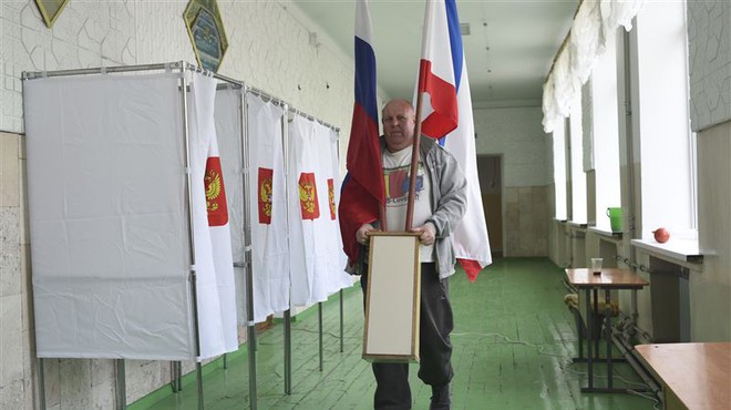 [CẬP NHẬT] Tổng tuyển cử Nga 2018: Ukraine tăng cường vệ binh ngăn công dân Nga đi bỏ phiếu - Ảnh 3.