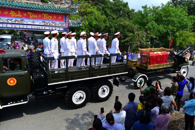 Trong tiếng nhạc Hồn tử sĩ, người dân Củ Chi kể những kỷ niệm với ông Sáu Khải - Ảnh 1.