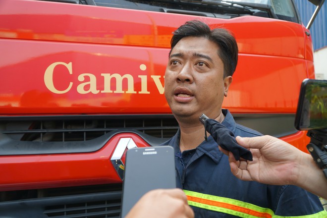 Vụ cháy làm 13 người chết: Cảnh sát PCCC cứu sống hàng trăm người trong chung cư Carina - Ảnh 4.