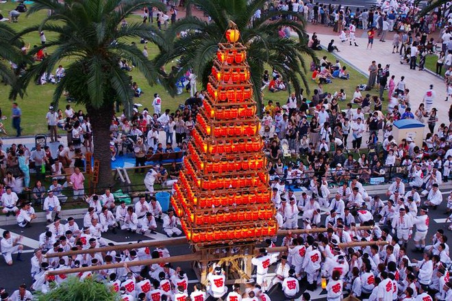 Những lễ hội truyền thống Nhật Bản chỉ diễn ra ở Kyushu - Ảnh 2.