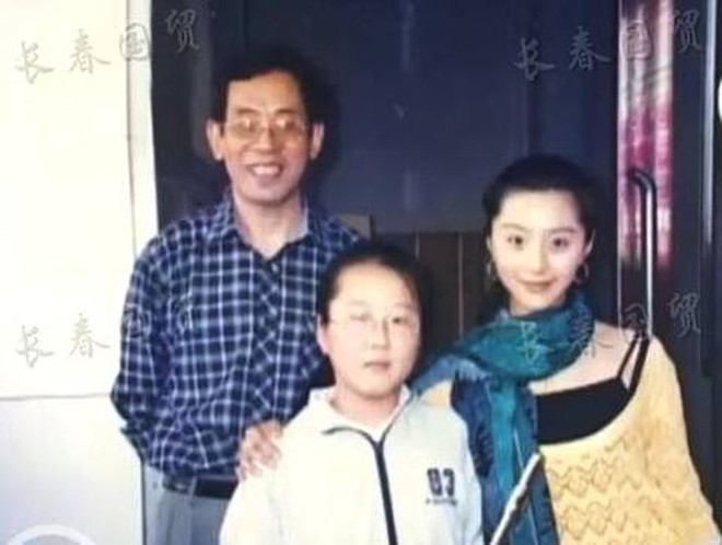 Những bức ảnh chưa từng công bố của Phạm Băng Băng thời trung học - Ảnh 6.