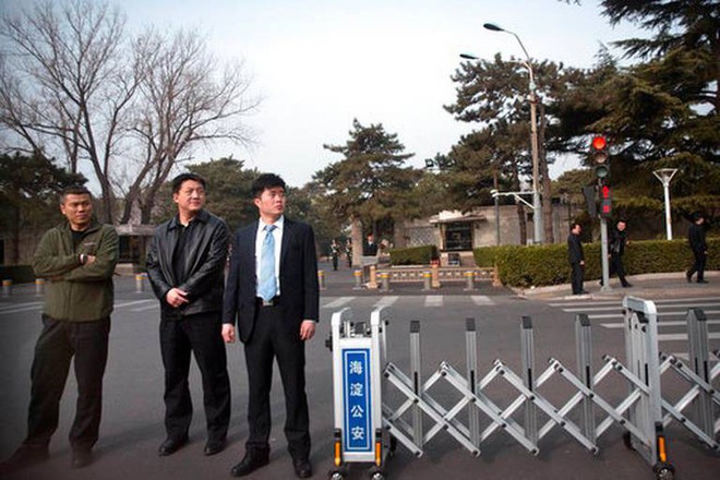 [ẢNH] Bắc Kinh siết an ninh bất thường trước những đồn đoán về ông Kim Jong-un thăm TQ - Ảnh 9.