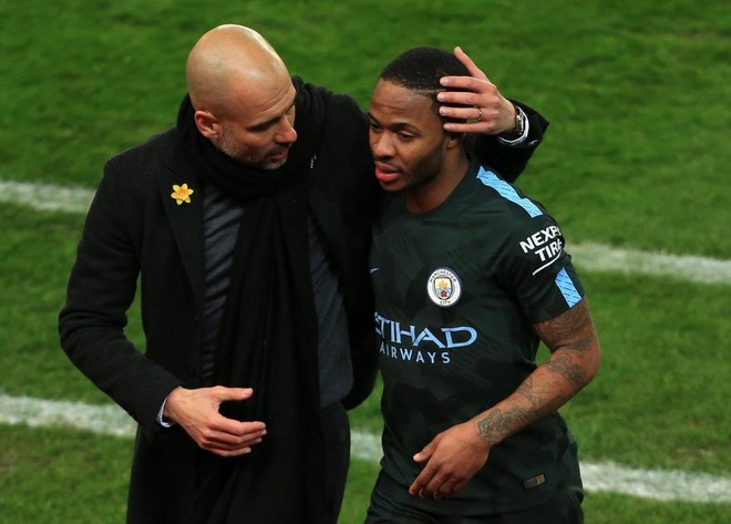 Sterling: ‘Tôi mất bóng 3 lần và Guardiola muốn giết tôi trong phòng thay đồ - Ảnh 1.