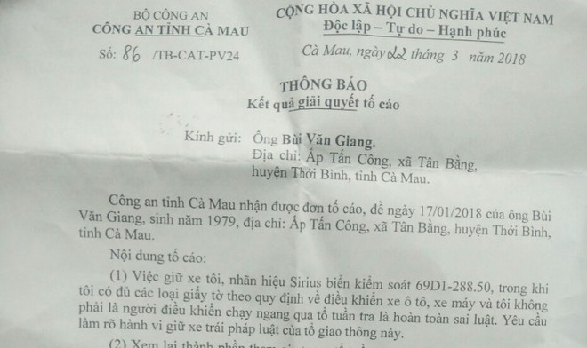 Công an Cà Mau: CSGT đạp dân... do “tinh thần bị kích động” - Ảnh 2.