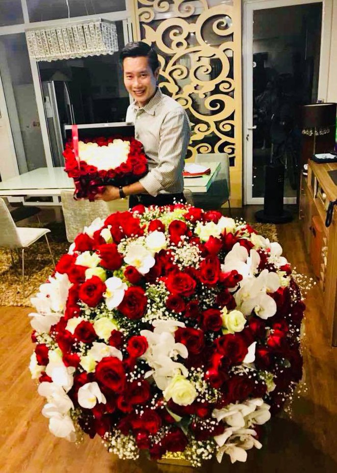 Thần thái sang chảnh và cuộc sống sung túc của BTV Hoa Thanh Tùng - Ảnh 19.