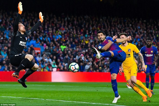 Messi lại là sự khác biệt, Barca chiến thắng để bình định La Liga - Ảnh 12.