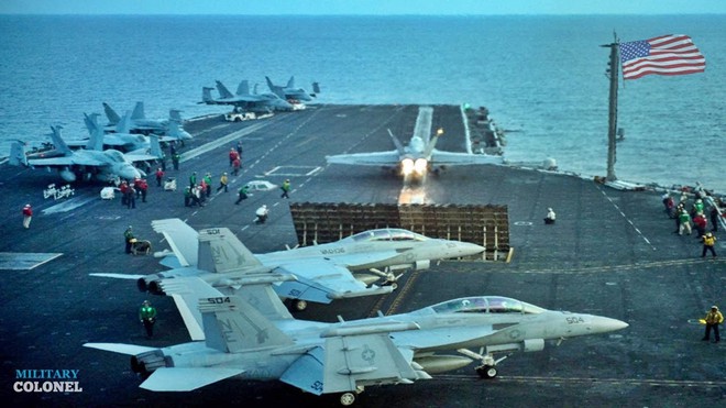 Tàu sân bay USS Carl Vinson: Sức mạnh tác chiến bất khả xâm phạm của Hải quân Mỹ - Ảnh 2.