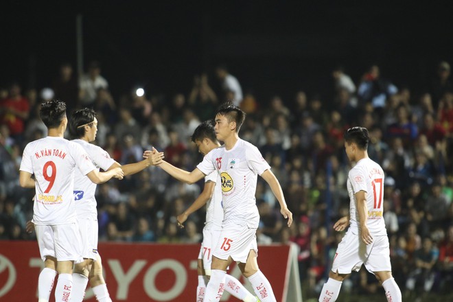 Các tuyển thủ U23 Việt Nam chuẩn bị thế nào cho V.League 2018? - Ảnh 3.