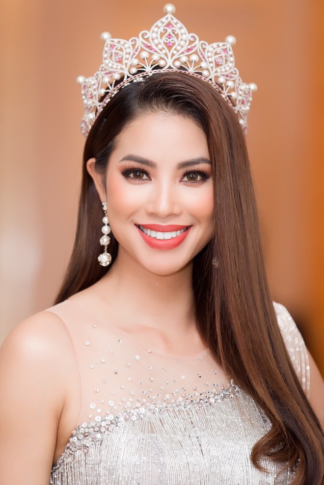 Dàn Hoa hậu, Á hậu gửi lời chúc và đặt cược vào chiến thắng của Hương Giang tại Hoa hậu Chuyển giới Quốc tế - Ảnh 1.