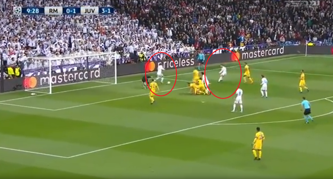 Làm Ronaldo giận dữ vì đánh gót, Gareth Bale bị thay ra chỉ sau một hiệp đấu - Ảnh 1.