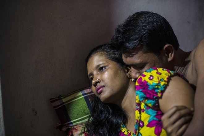 Những mảnh đời buồn tủi ở phố mại dâm 200 tuổi tại Bangladesh: Tảo hôn, tình dục vị thành niên và nhiều niềm hạnh phúc dở dang - Ảnh 4.