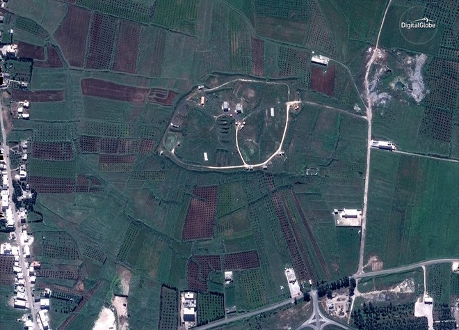 Hình ảnh vệ tinh mới nhất chứng minh Syria đã thiệt hại nặng nề sau vụ tấn công ngày 14/4 - Ảnh 4.