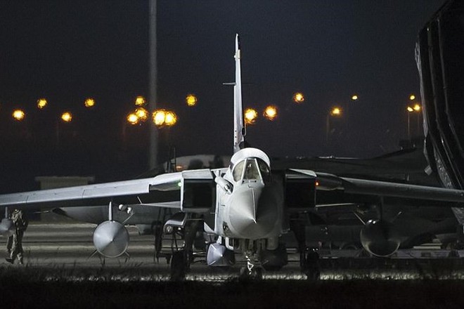 Hình ảnh máy bay chiến đấu Anh, Pháp xuất kích tấn công Syria - Ảnh 9.