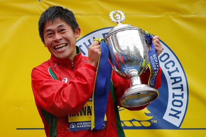 Từ HLV Miura đến nhà vô địch Kawauchi - Ảnh 3.