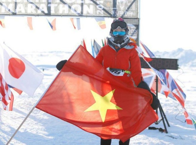 Cô gái Sài Gòn chạy hơn 10 tiếng dưới cái lạnh âm 32 độ ở Bắc Cực - Ảnh 6.