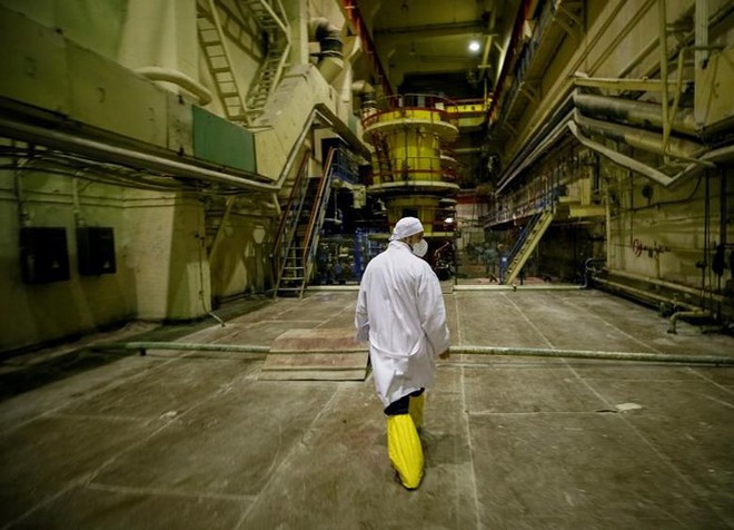 Ám ảnh bên trong nhà máy điện hạt nhân Chernobyl sau hơn 30 năm - Ảnh 6.