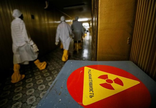 Ám ảnh bên trong nhà máy điện hạt nhân Chernobyl sau hơn 30 năm - Ảnh 9.