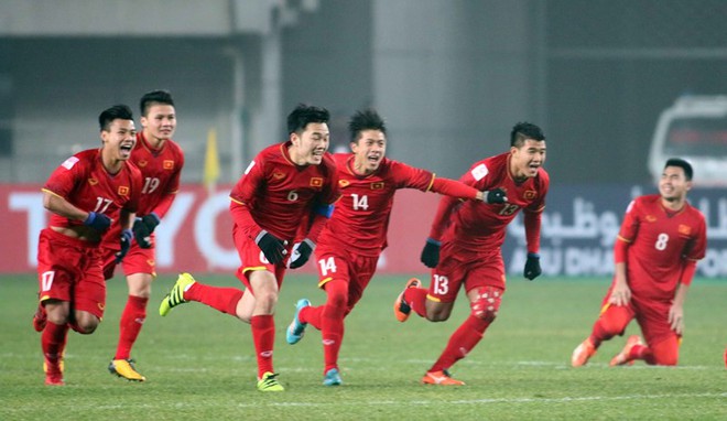 U-23 Việt Nam có thể chạm trán với tiền đạo Tottenham - Ảnh 1.