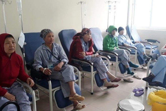 PGĐ Bệnh viện K nêu 9 dấu hiệu của các loại ung thư, nếu có nên đi khám càng sớm càng tốt - Ảnh 2.