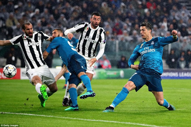 Ghi siêu phẩm vĩ đại, Ronaldo vùi dập không thương tiếc Juventus - Ảnh 5.