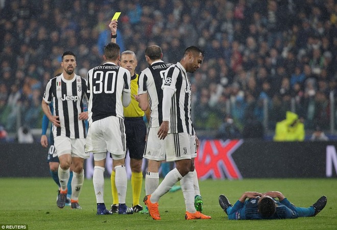 Ghi siêu phẩm vĩ đại, Ronaldo vùi dập không thương tiếc Juventus - Ảnh 10.