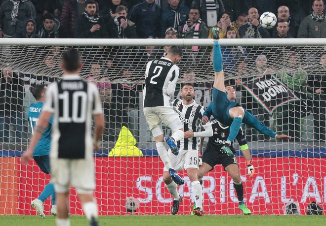 Ghi siêu phẩm vĩ đại, Ronaldo vùi dập không thương tiếc Juventus - Ảnh 23.