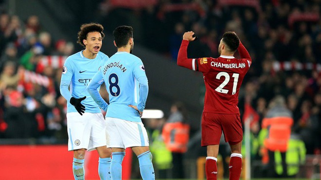 4 sai lầm tai hại khiến Man City thua thảm Liverpool - Ảnh 1.