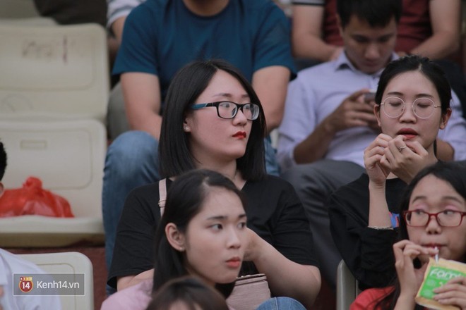 Fandom quốc dân của U23 Việt Nam hừng hực khí thế cổ vũ cho đại chiến Hà Nội - HAGL - Ảnh 12.