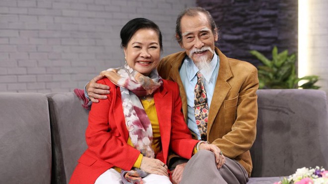 Chuyện tình Ông bà anh bản đời thực của đôi nghệ sĩ Thanh Dậu và Mạnh Dung: 50 năm vẫn rơi nước mắt khi nhắc nhớ kỉ niệm - Ảnh 1.