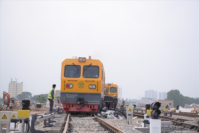 Bộ Trưởng Bộ GTVT khẳng định đường sắt Cát Linh - Hà Đông tháng 12 chính thức hoạt động - Ảnh 1.