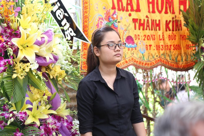 Mẹ hiệp sĩ bị đâm tử vong ở Sài Gòn: Con tôi ngã xuống vì thành phố bình yên - Ảnh 3.