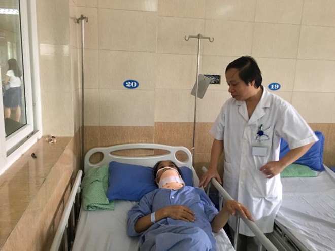 Trưởng khoa Ung bướu BV Tai Mũi Họng TƯ: Triệu chứng sớm của K tuyến giáp cần lưu ý - Ảnh 1.