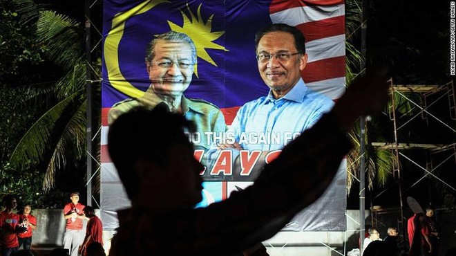 Malaysia: Cựu lãnh đạo đối lập Anwar Ibrahim được ân xá - Ảnh 2.