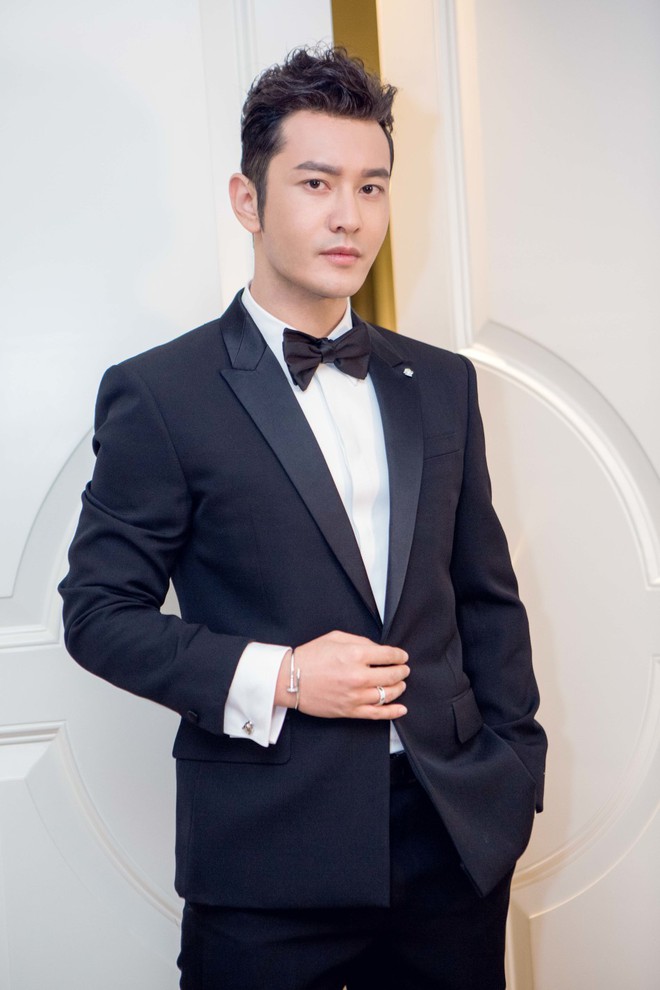 Thảm đỏ LHP Cannes: Huỳnh Hiểu Minh kém sắc, Yoo Ah In bảnh bao xuất hiện cùng dàn siêu mẫu xinh đẹp - Ảnh 4.