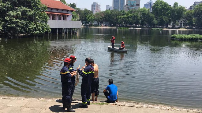 Nhảy xuống hồ Thiền Quang cứu cháu, ông bị đuối nước tử vong - Ảnh 2.