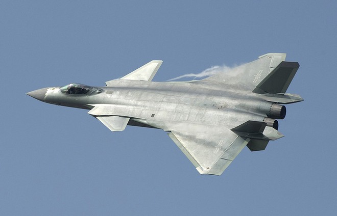 Su-30MK2 có đủ sức bắt chết tiêm kích tàng hình J-20 Trung Quốc như Su-30MKI? - Ảnh 1.