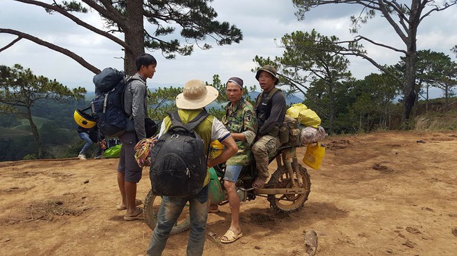 Cảm ơn những người hùng thầm lặng không màng gian khó, chỉ mong tìm thấy Thi An Kiện suốt 8 ngày dài - Ảnh 9.