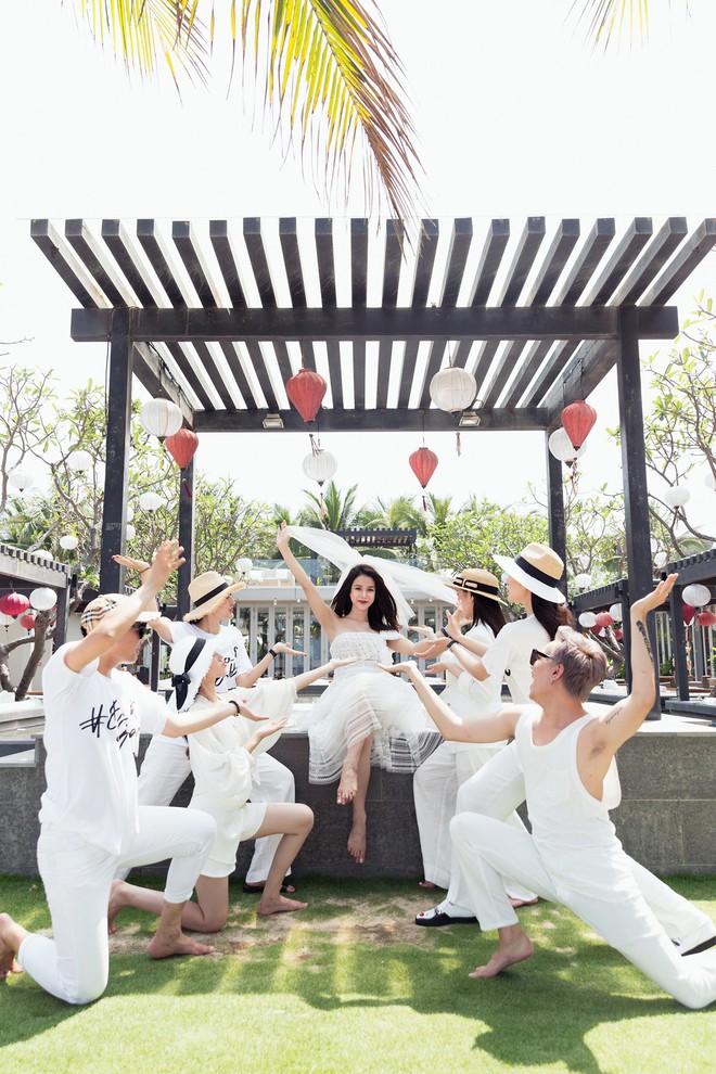 Diệp Lâm Anh tổ chức tiệc chia tay độc thân sang chảnh, nhiều hoa hậu tham gia - Ảnh 2.