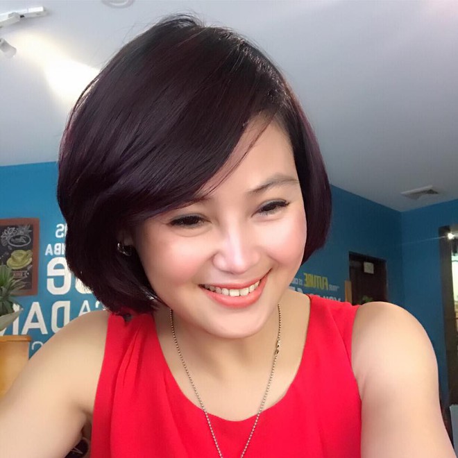 Vẻ xinh đẹp ngoài đời của chị bán cua phim Phía trước là bầu trời đang gây sốt - Ảnh 10.