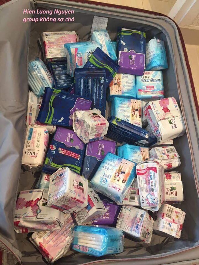 Dòng chữ nắn nót trên mũ bảo hiểm: Tôi bị nấm đầu, vì sức khỏe của bạn, xin đừng lấy - Ảnh 1.