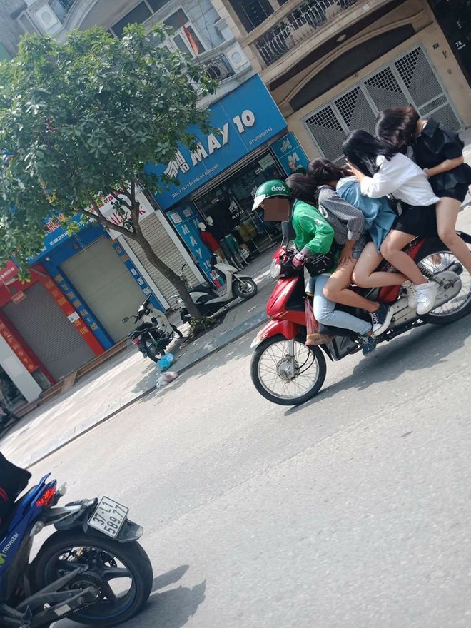 Dòng chữ nắn nót trên mũ bảo hiểm: Tôi bị nấm đầu, vì sức khỏe của bạn, xin đừng lấy - Ảnh 5.