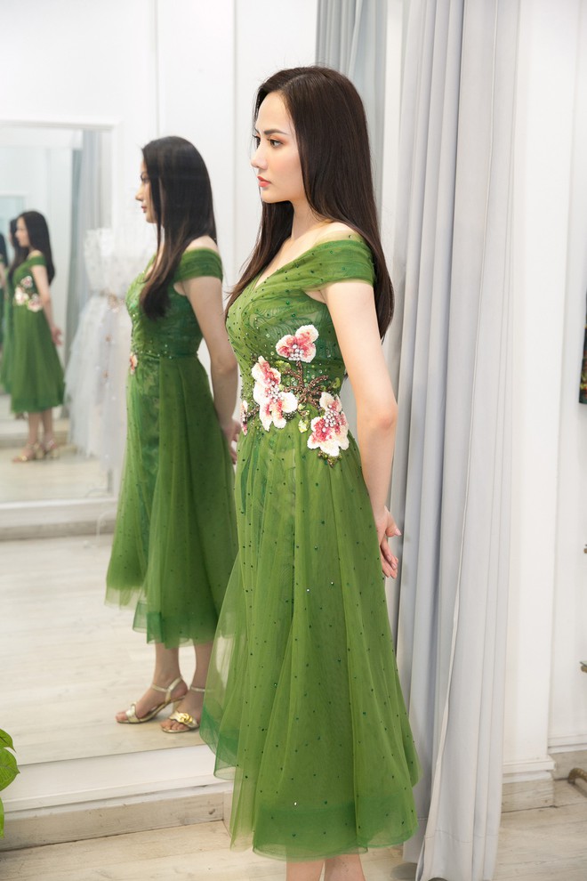 Diệu Linh mang hơn 30 bộ trang phục đi thi Nữ hoàng Du lịch Quốc tế - Ảnh 11.