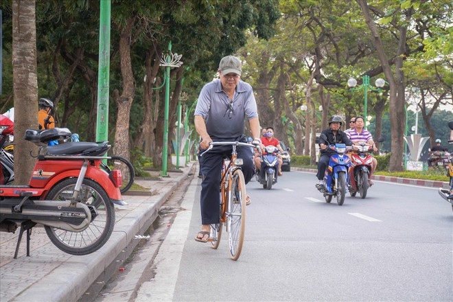 Ngắm những chiếc xe đạp cổ giá nghìn đô giữa lòng Hà Nội - Ảnh 14.