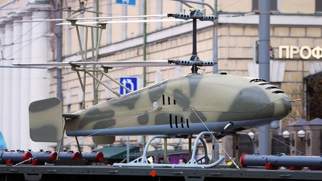 Sức mạnh của 2 mẫu UAV Nga xuất hiện trong duyệt binh Ngày Chiến thắng - Ảnh 1.