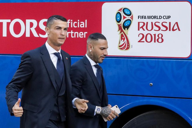 Sau cơn giận dỗi, Ronaldo sắp đạt được mục đích - Ảnh 2.