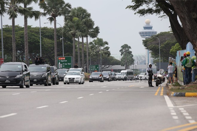 Ông Kim Jong Un tới Singapore an toàn, được thủ tướng Lý Hiển Long đón tiếp chân thành, nhiệt tình và trọng thị - Ảnh 9.