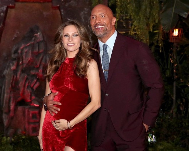 Dwayne Johnson bón cơm cho vợ và sự thật về cuộc sống Ngôi sao cơ bắp nhất Hollywood - Ảnh 9.